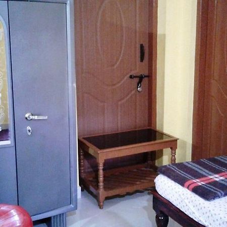 Akashadeepa Homestay 马迪凯里 外观 照片