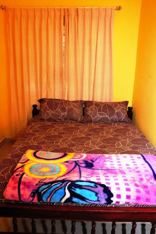 Akashadeepa Homestay 马迪凯里 外观 照片