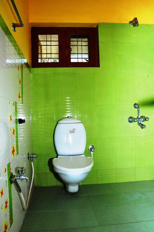 Akashadeepa Homestay 马迪凯里 外观 照片