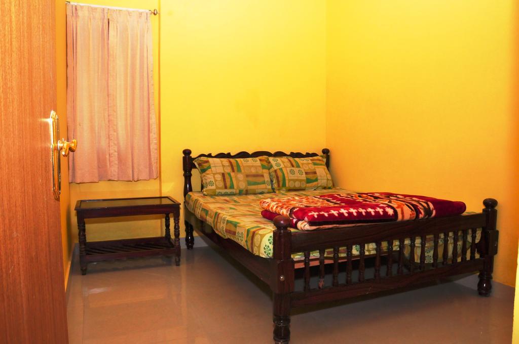 Akashadeepa Homestay 马迪凯里 外观 照片