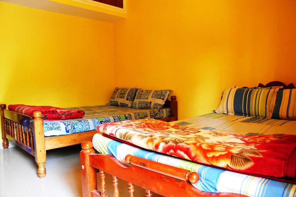 Akashadeepa Homestay 马迪凯里 客房 照片