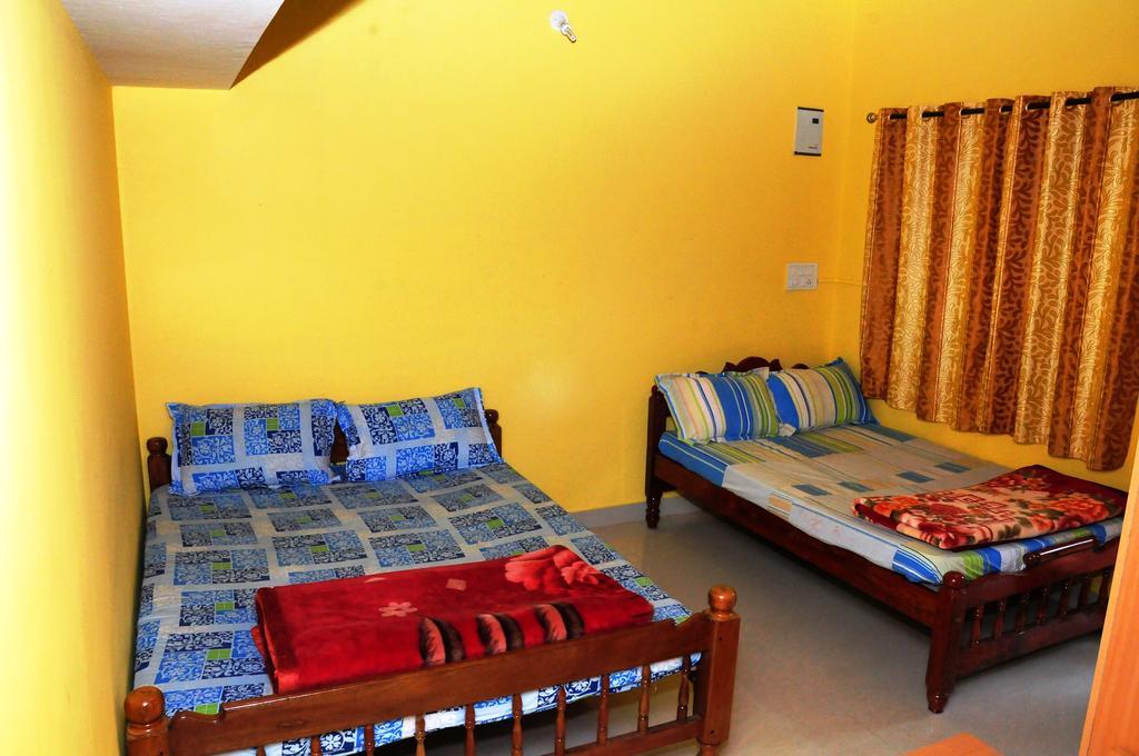 Akashadeepa Homestay 马迪凯里 客房 照片